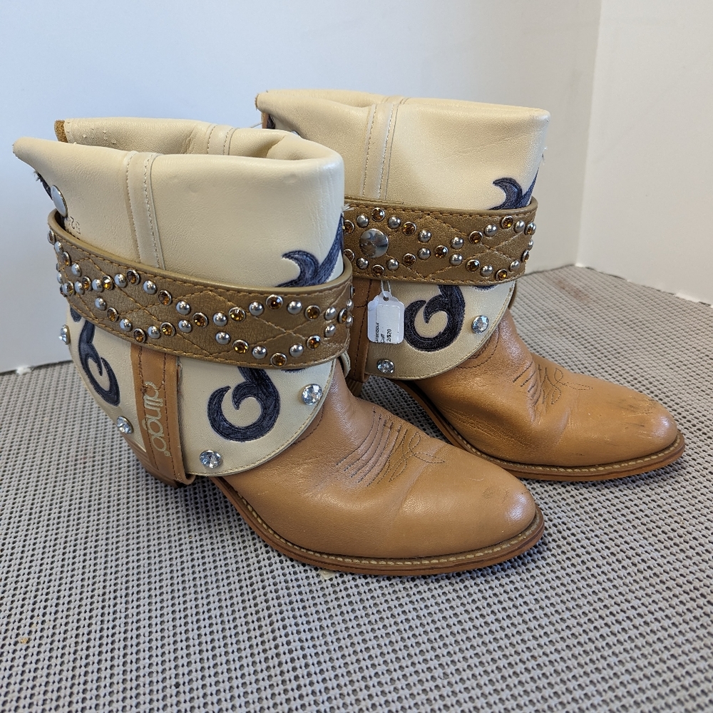 Flipping Boots - Dingo Women's sz 8.5